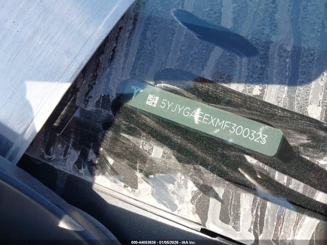 2021 TESLA MODEL Y 5YJYGAEEXMF300323 Photo 8