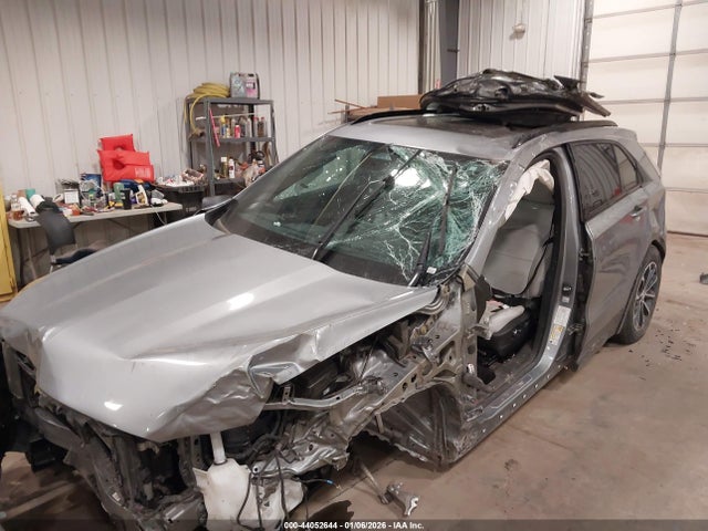 Продажа на аукционе авто 2024 Cadillac Xt4 Sport, vin: 1GYFZFR42RF102493, номер лота: 44052644