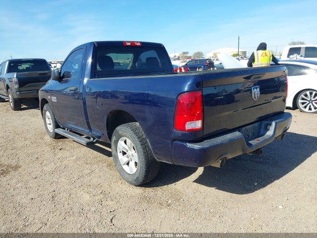 Продаж на аукціоні авто 2017 Ram 1500 Express  4x2 6'4 Box, vin: 3C6JR6AT2HG672081, номер лоту: 44052646