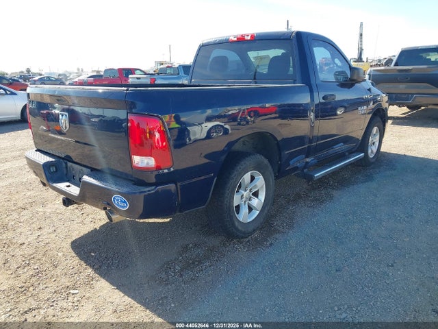 Продаж на аукціоні авто 2017 Ram 1500 Express  4x2 6'4 Box, vin: 3C6JR6AT2HG672081, номер лоту: 44052646