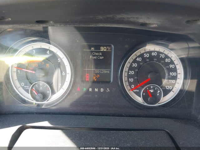 Продаж на аукціоні авто 2017 Ram 1500 Express  4x2 6'4 Box, vin: 3C6JR6AT2HG672081, номер лоту: 44052646