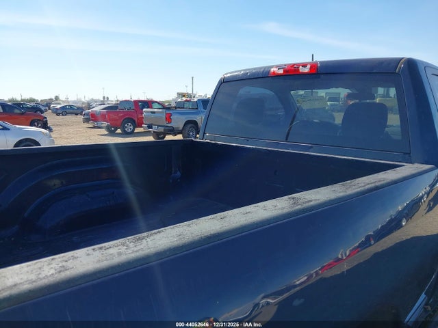 Продаж на аукціоні авто 2017 Ram 1500 Express  4x2 6'4 Box, vin: 3C6JR6AT2HG672081, номер лоту: 44052646