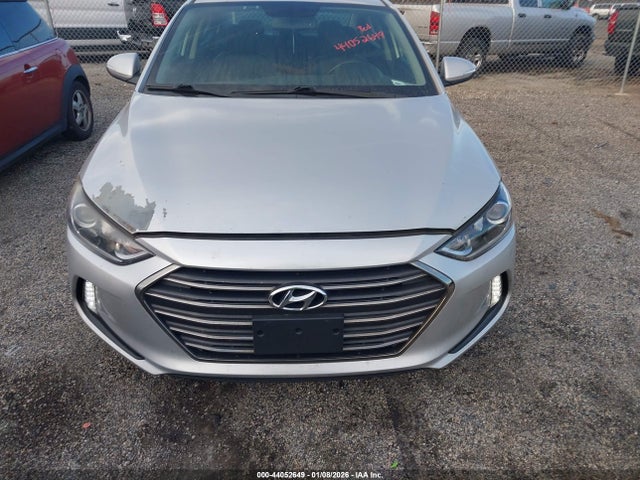 5NPD84LF4JH293312 Hyundai Elantra Limited