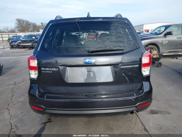44052651 :رقم المزاد ، JF2SJAGC2JH616198 vin ، 2018 Subaru Forester 2.5i Premium مزاد بيع