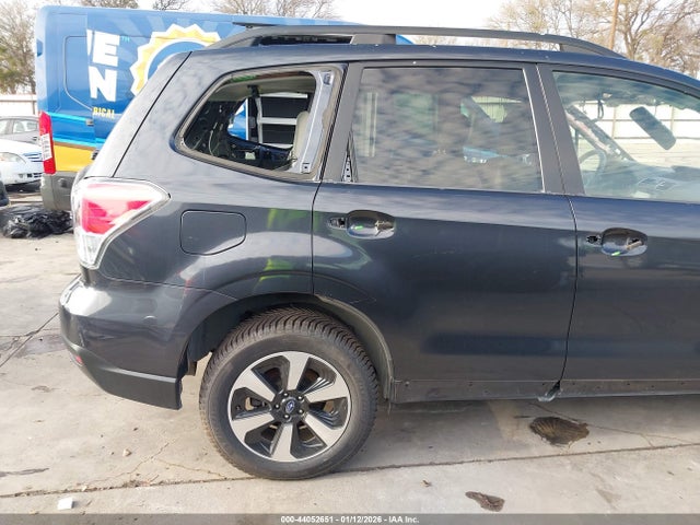 44052651 :رقم المزاد ، JF2SJAGC2JH616198 vin ، 2018 Subaru Forester 2.5i Premium مزاد بيع