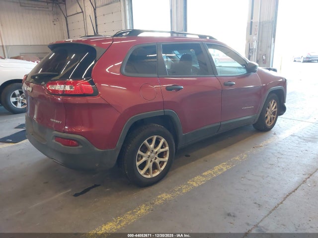 1C4PJLAB1HW577626 Jeep Cherokee Sport Fwd