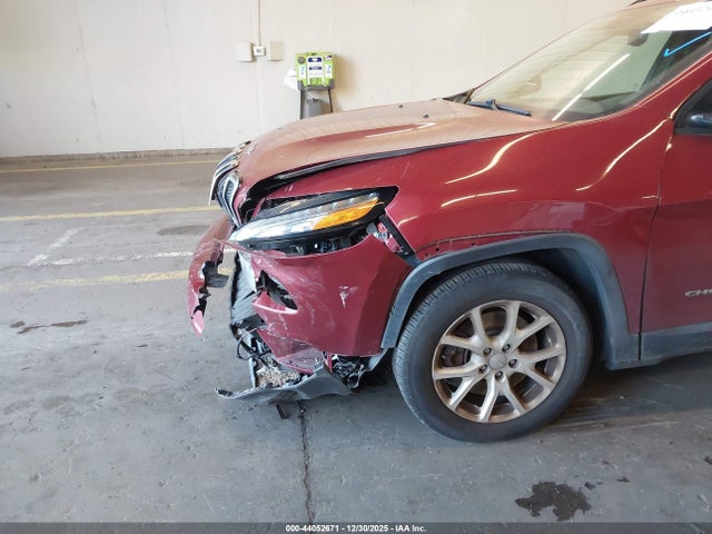1C4PJLAB1HW577626 Jeep Cherokee Sport Fwd