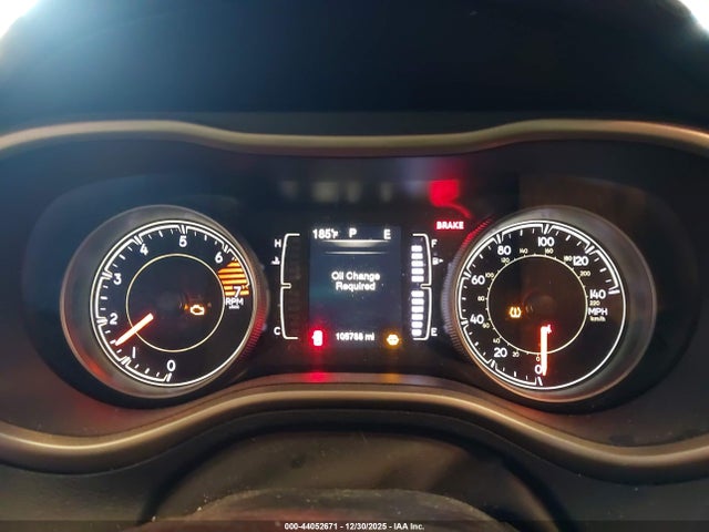 1C4PJLAB1HW577626 Jeep Cherokee Sport Fwd