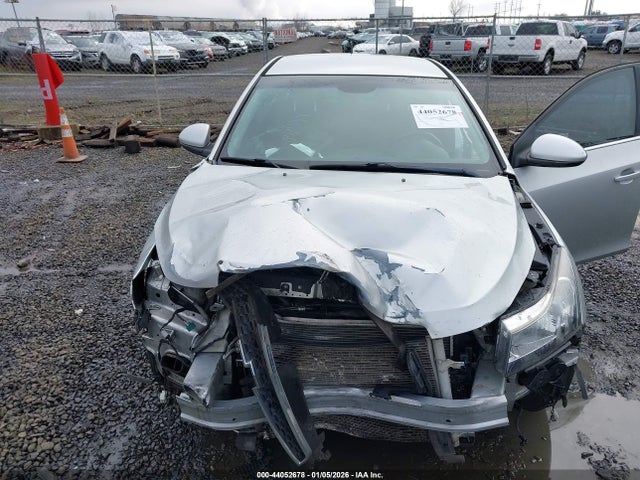 1G1PE5SBXE7313530 Chevrolet Cruze 2lt Auto