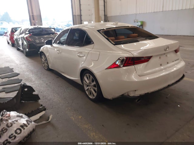 2016 LEXUS IS 300 JTHCM1D20G5002717 Photo 2