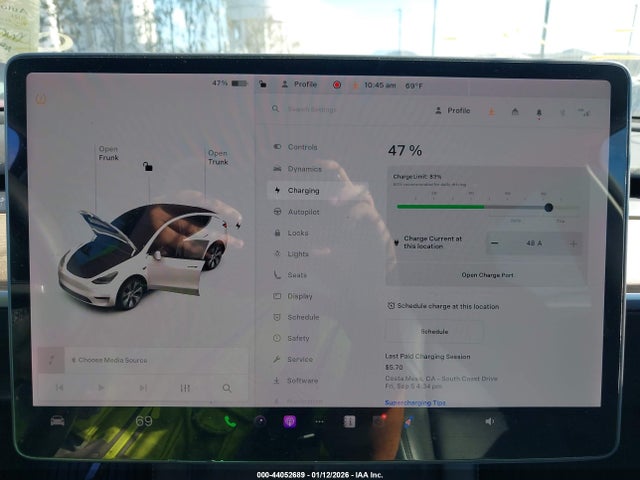 2021 Tesla Model Y Long Range Dual Motor All-wheel Drive მანქანა იყიდება აუქციონზე, vin: 5YJYGDEE2MF306389, აუქციონის ნომერი: 44052689