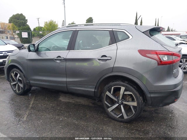 JN1BJ1CVXLW256881 Nissan Rogue Sport Sl Fwd Xtronic Cvt