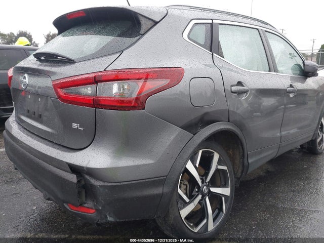 JN1BJ1CVXLW256881 Nissan Rogue Sport Sl Fwd Xtronic Cvt