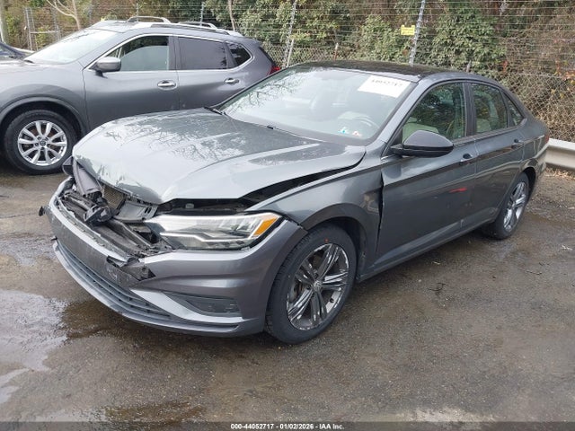 2019 Volkswagen Jetta 1.4t R-line/1.4t S/1.4t Se მანქანა იყიდება აუქციონზე, vin: 3VWC57BU2KM240557, აუქციონის ნომერი: 44052717