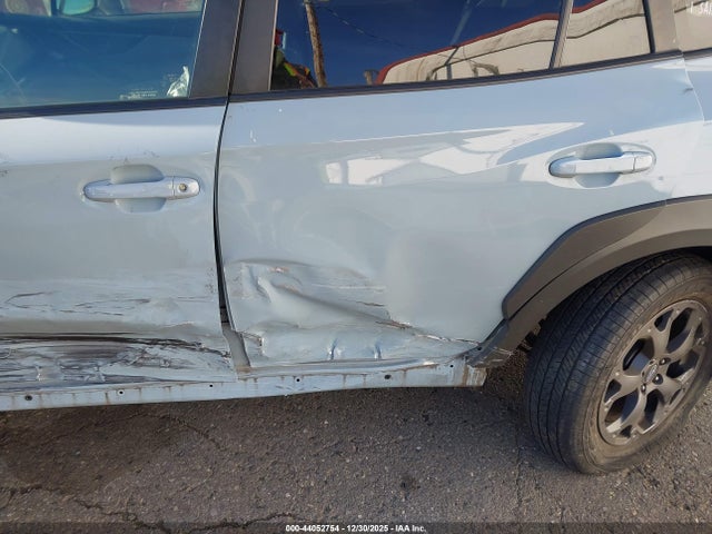 44052754 :رقم المزاد ، JF2GTHSC3MH252975 vin ، 2021 Subaru Crosstrek Sport مزاد بيع
