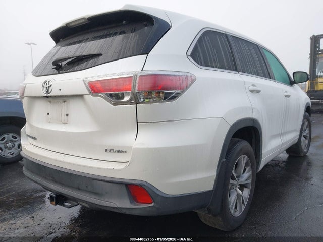 Toyota Highlander Le Plus V6 2015 5TDBKRFH4FS120975 Image 4