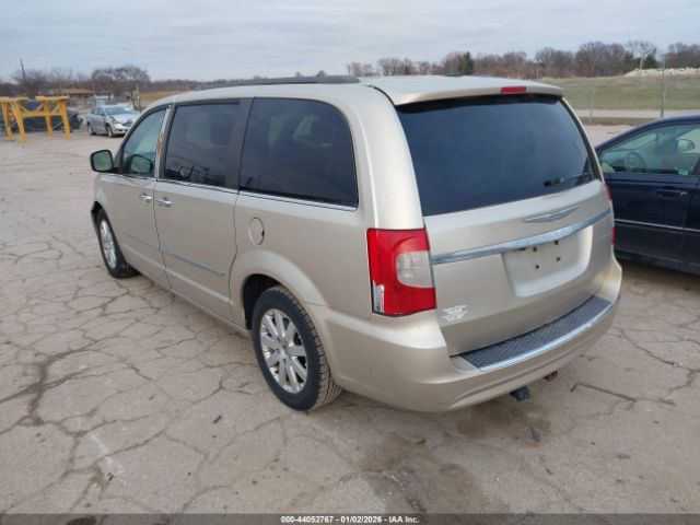2015 CHRYSLER TOWN & COUNTRY 2C4RC1BG3FR662197 Photo 2