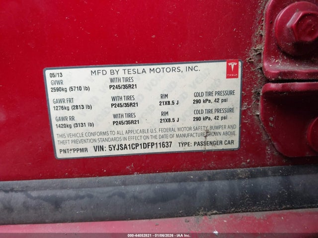 44052821 :رقم المزاد ، 5YJSA1CP1DFP11637 vin ، 2013 Tesla Model S Performance مزاد بيع