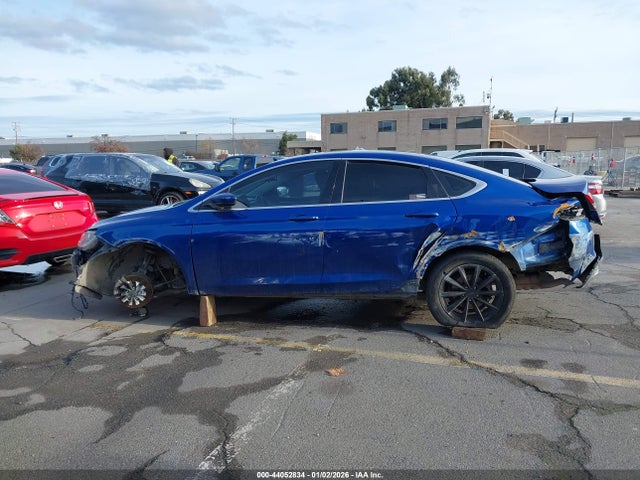 Chrysler 200 Limited 2015 1C3CCCAB9FN669325 Image 15