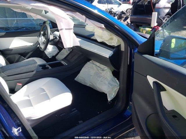 2022 TESLA MODEL Y 7SAYGDEE4NF322372 Photo 4
