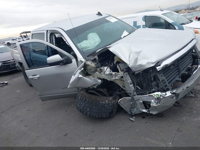 3GCUKREC1JG466116 Chevrolet Silverado 1500 1lt