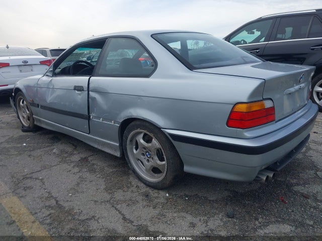 1995 BMW M3 WBSBF0322SEN90012 Photo 2