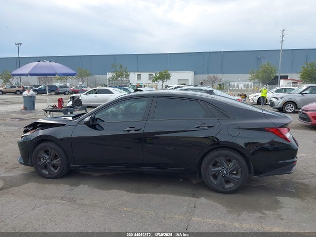 Hyundai ELANTRA SEL 2022 5NPLM4AG9NH070708 Image 14