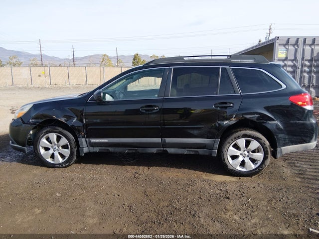 Продаж на аукціоні авто 2011 Subaru Outback 2.5i Limited, vin: 4S4BRBKC5B3443680, номер лоту: 44052882
