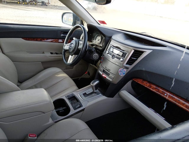 Продаж на аукціоні авто 2011 Subaru Outback 2.5i Limited, vin: 4S4BRBKC5B3443680, номер лоту: 44052882