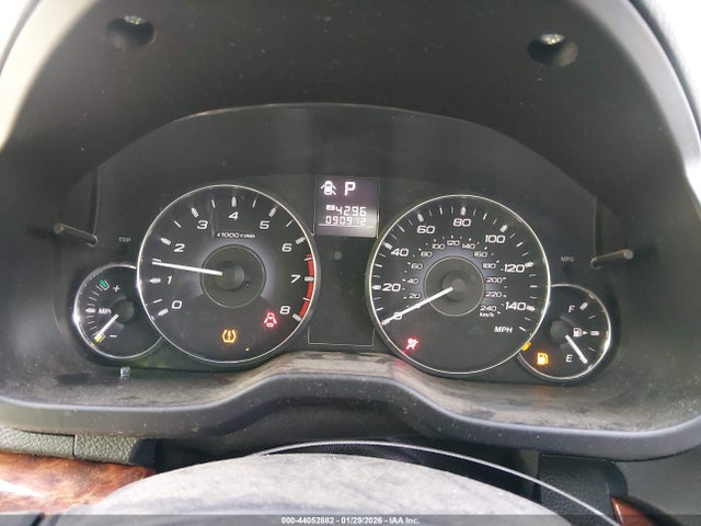 Продаж на аукціоні авто 2011 Subaru Outback 2.5i Limited, vin: 4S4BRBKC5B3443680, номер лоту: 44052882