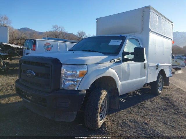 Ford F-250 Xl 2016 1FDBF2B63GED17557 Image 2