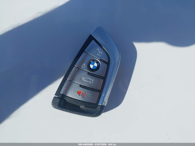 BMW 530e 2023 WBA13AG02PCM76537 Image 11