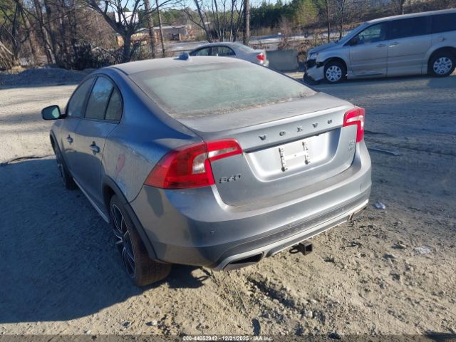 2016 VOLVO S60 CROSS COUNTRY YV4612UM3G2000585 Photo 2