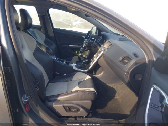 2016 VOLVO S60 CROSS COUNTRY YV4612UM3G2000585 Photo 4