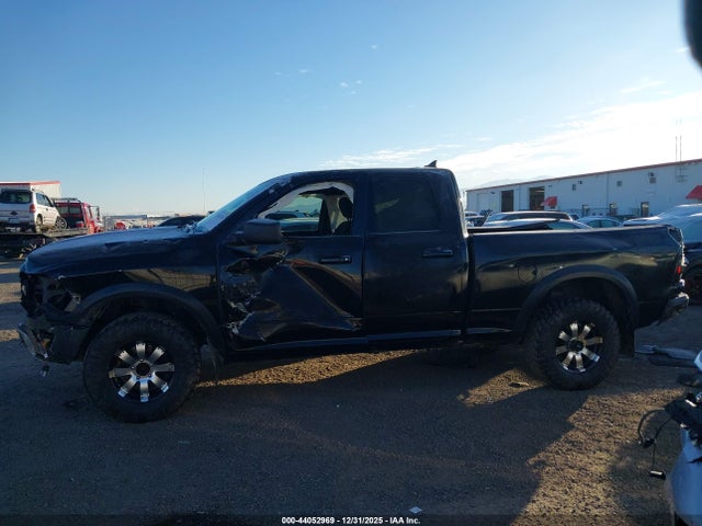 1C6RR7GG0NS175327 RAM 1500 Classic Warlock 4x4 6&#039;4 Box