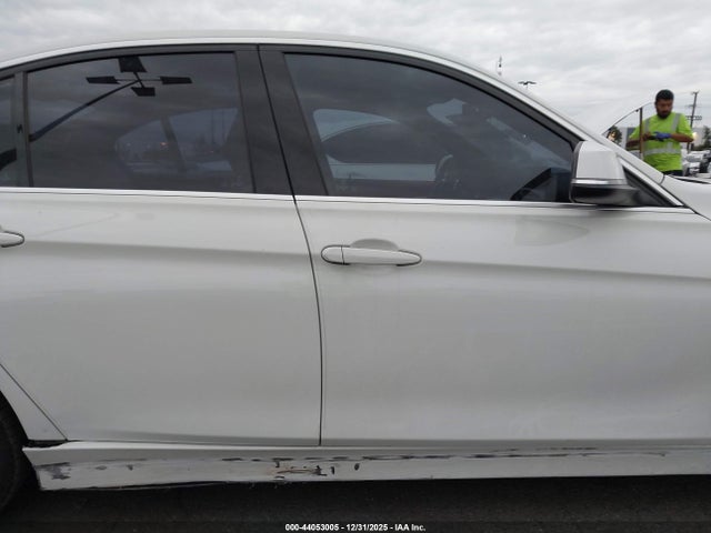 BMW 330e Iperformance 2017 WBA8E1C55HK479983 Image 13