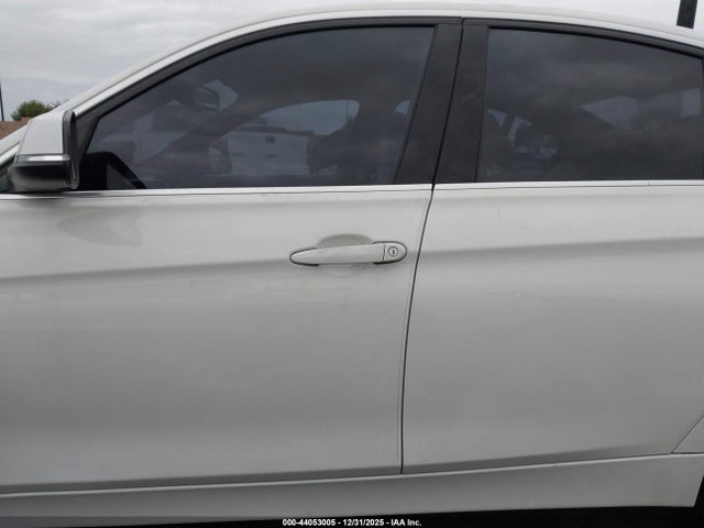 BMW 330e Iperformance 2017 WBA8E1C55HK479983 Image 14
