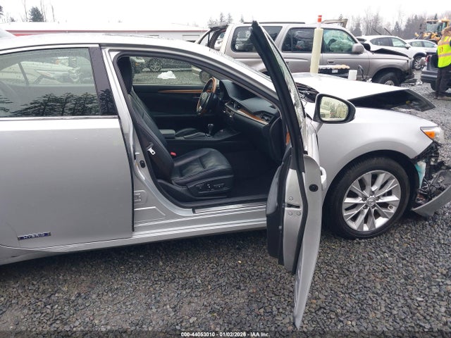 44053010 :رقم المزاد ، JTHBW1GG2F2087895 vin ، 2015 Lexus Es 300h مزاد بيع