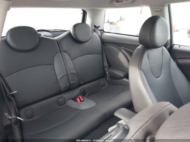 2009 MINI COOPER WMWMF33509TW76661 Photo 7