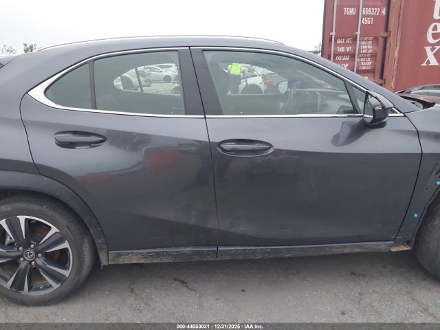 JTHX6JBH0R2174723 Lexus UX 250H