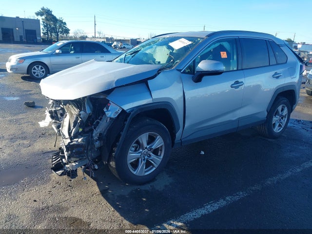 2T3P1RFV1NW314164 Toyota Rav4 Xle