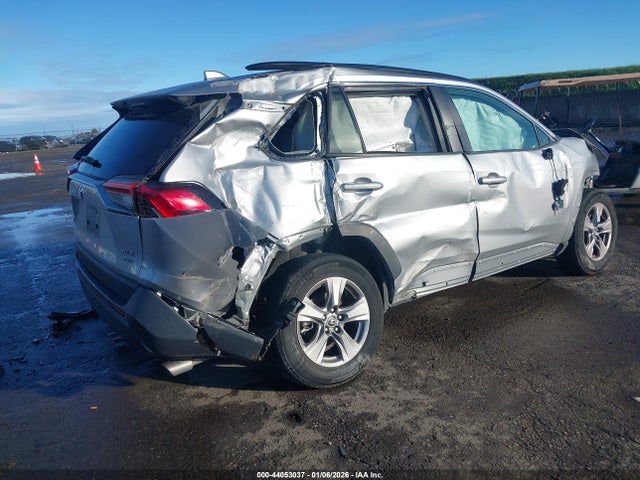 2T3P1RFV1NW314164 Toyota Rav4 Xle