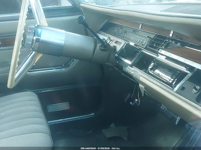 1967 Chrysler Imperial მანქანა იყიდება აუქციონზე, vin: YH43K73199935, აუქციონის ნომერი: 44053048
