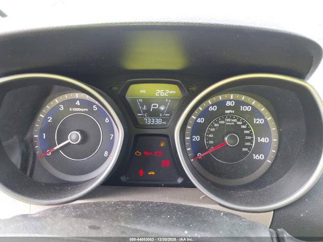 KMHDH4AE8FU354924 Hyundai ELANTRA SE