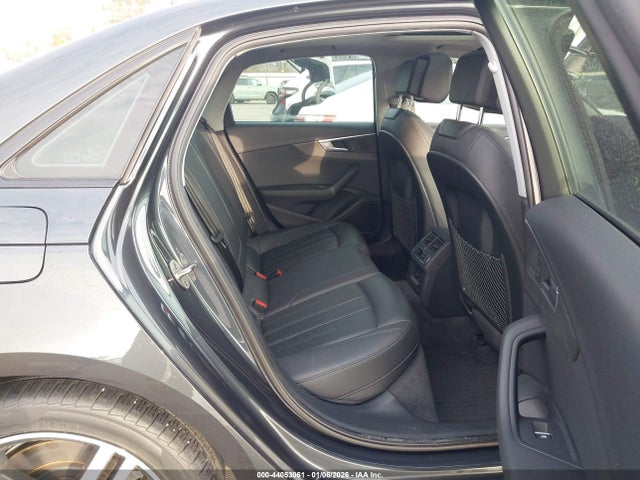 2017 AUDI A4 WAUENAF46HN040828 Photo 7