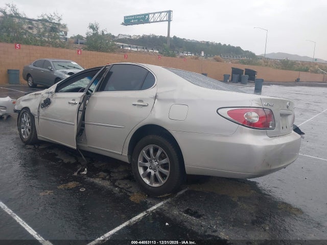 2003 LEXUS ES 300 JTHBF30G430096904 Photo 2