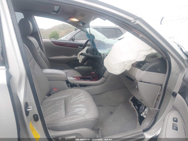 2003 LEXUS ES 300 JTHBF30G430096904 Photo 4