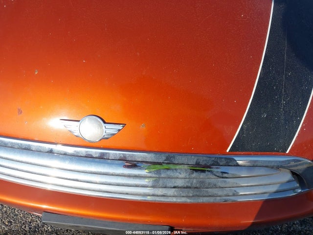 2011 MINI COOPER WMWSU3C57BT098433 Photo 5