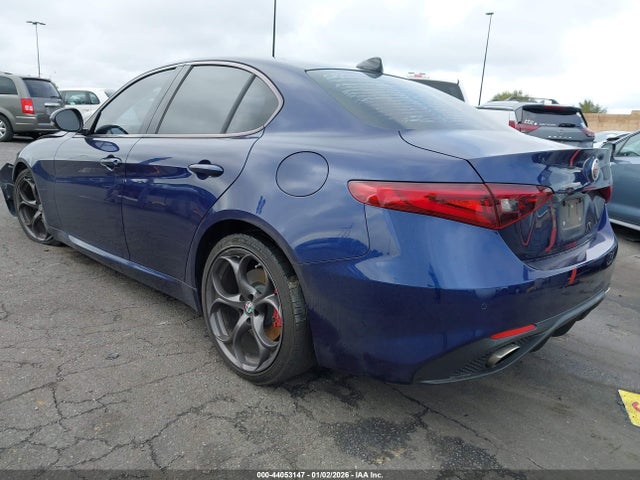 Alfa Romeo Giulia Ti Rwd 2017 ZARFAECN0H7543627 Image 3