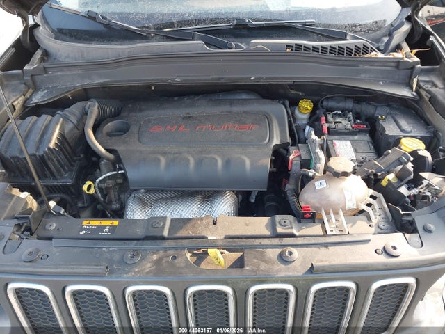 2016 Jeep Renegade Latitude მანქანა იყიდება აუქციონზე, vin: ZACCJBBT4GPD10010, აუქციონის ნომერი: 44053167
